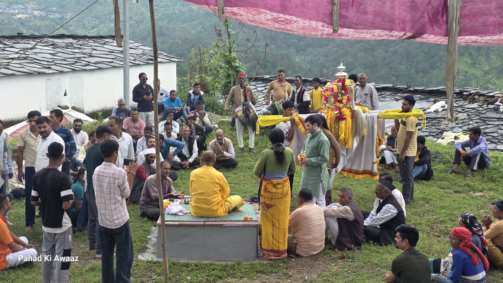 श्री नागराजा देवता की देव डोली के साथ खदाड़ा मंदिर में जन्माष्टमी कार्यक्रम